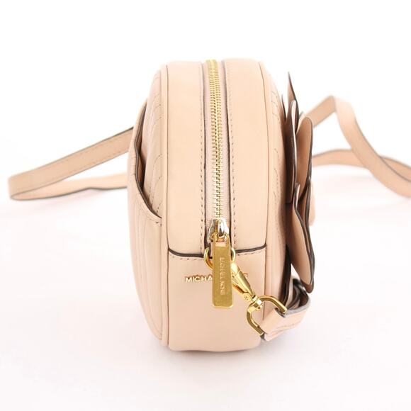 Michael Kors Vivianne Canteen Bag - Picture 5 of 9